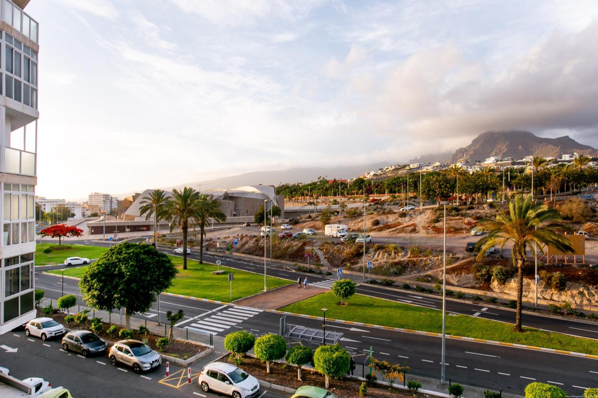 313 Comfortable! Lasamericas, Swimming Pool,Wi Fi Playa de las Americas  Bagian luar foto
