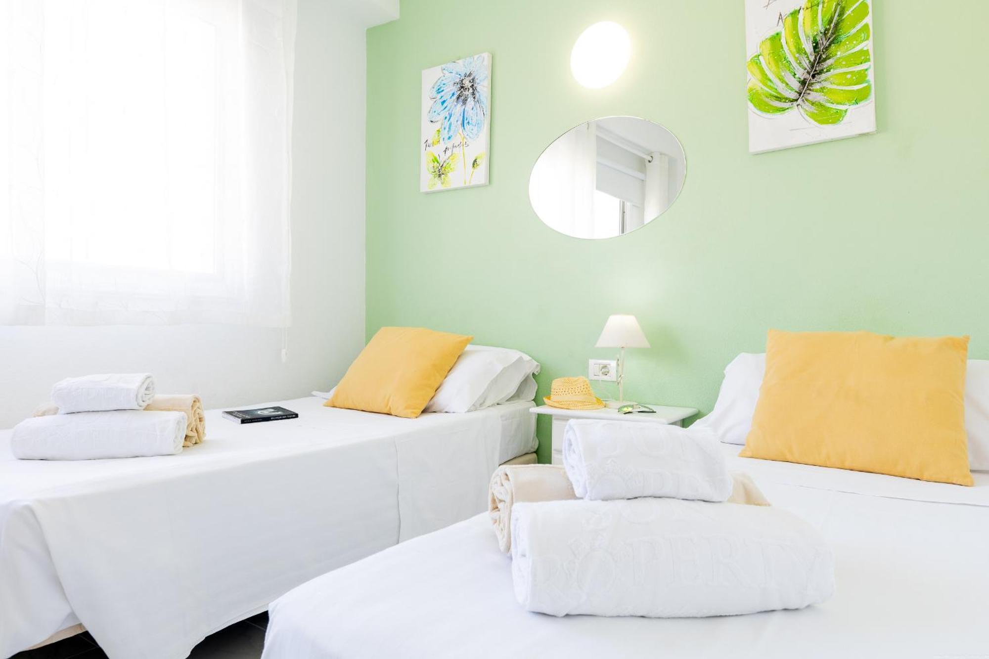 313 Comfortable! Lasamericas, Swimming Pool,Wi Fi Playa de las Americas  Bagian luar foto