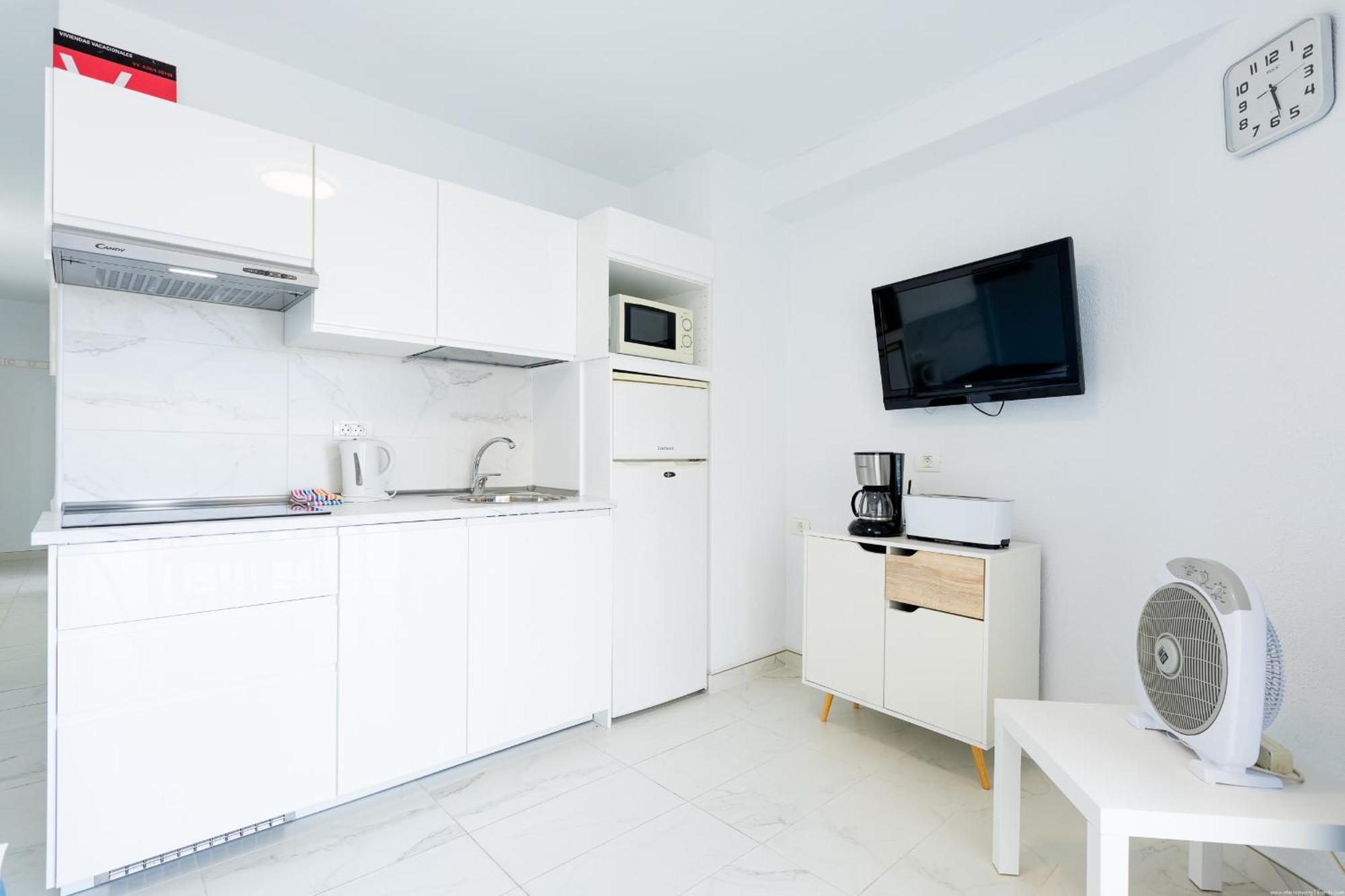 313 Comfortable! Lasamericas, Swimming Pool,Wi Fi Playa de las Americas  Bagian luar foto