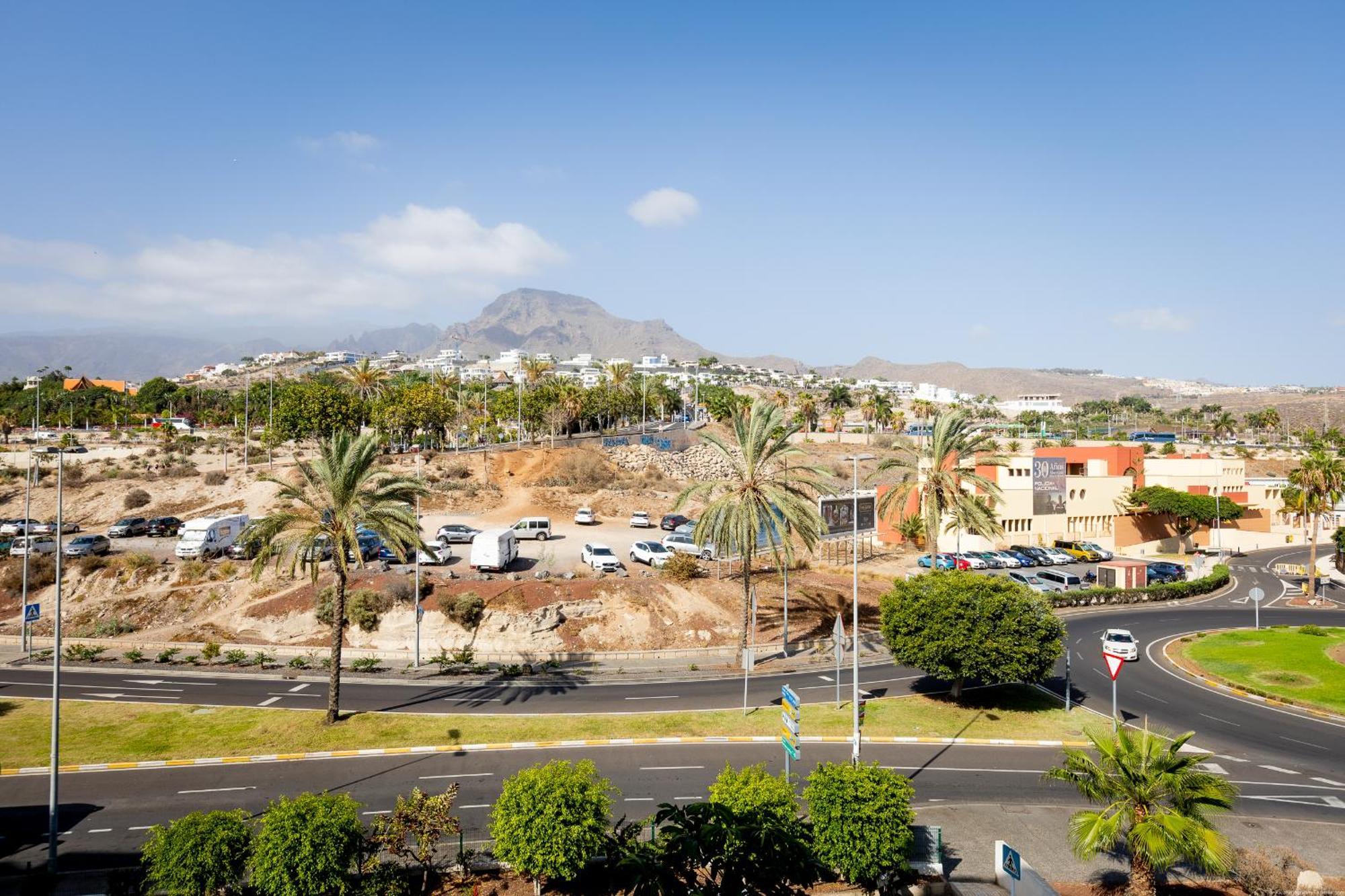 313 Comfortable! Lasamericas, Swimming Pool,Wi Fi Playa de las Americas  Bagian luar foto